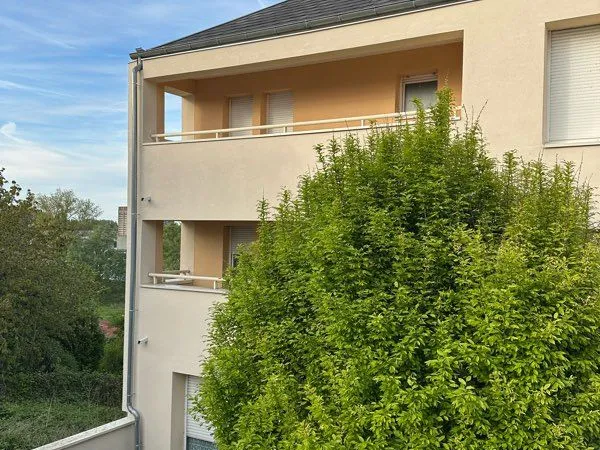 Appartement T4 à Montargis - 74 m² avec vue imprenable sur le canal de Briare 