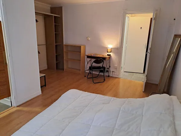Appartement 1 pièce 27 m² 