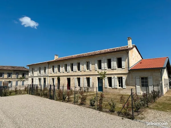 Appartement T3 duplex non meublé 55,17 m² 