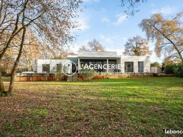 Maison 6 pièces 200 m² 