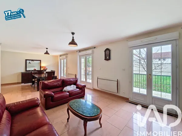 Maison 7 pièces 250 m² 
