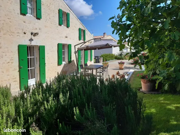 Maison a louer saint porchaire 