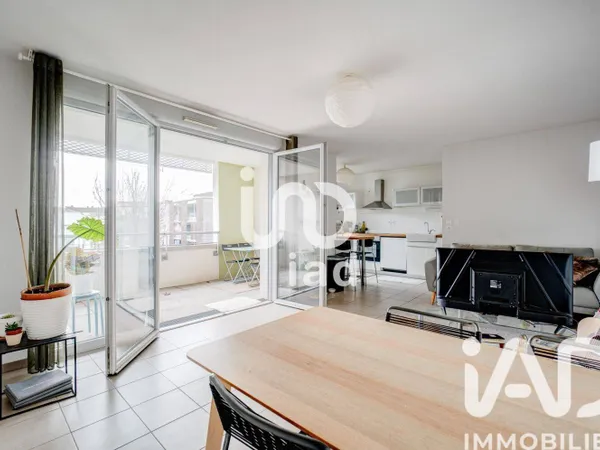 Appartement 3 pièces 64 m² 