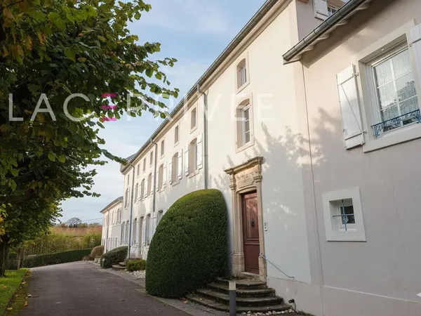 Appartement 1 pièce 53 m² 