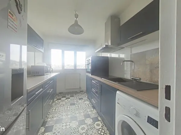 Appartement 3 pièces 64 m² 