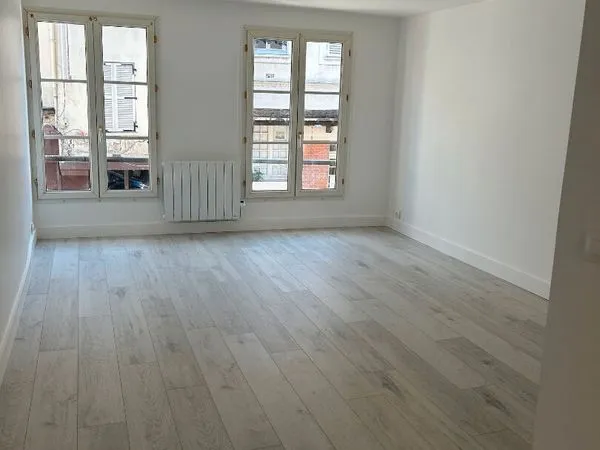 Studio 1 pièce 26 m² 