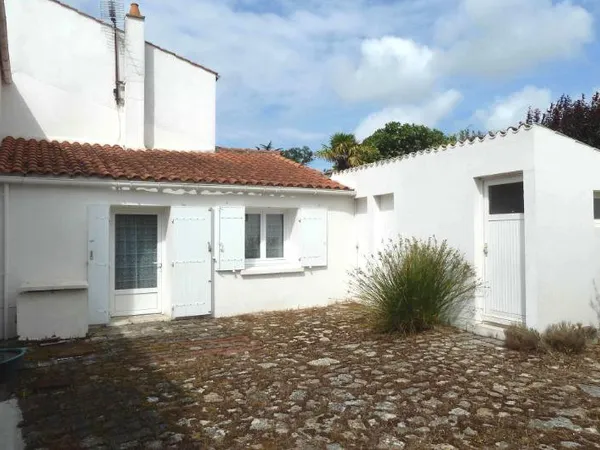 17190 - Maison 6 pièce(s) 106 m² + Garage 40 m² - Sauzelle - lIe d'Oléron - 