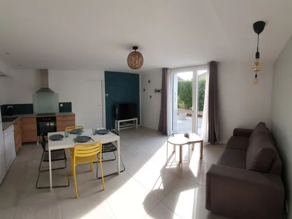 T2 meublé a louer pour quelques mois 