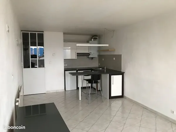 Loue studio à l'année et à la grande motte 