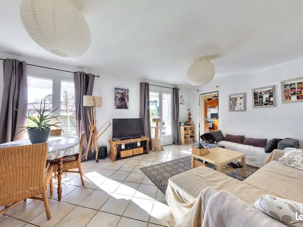 Maison 9 pièces 140 m² 