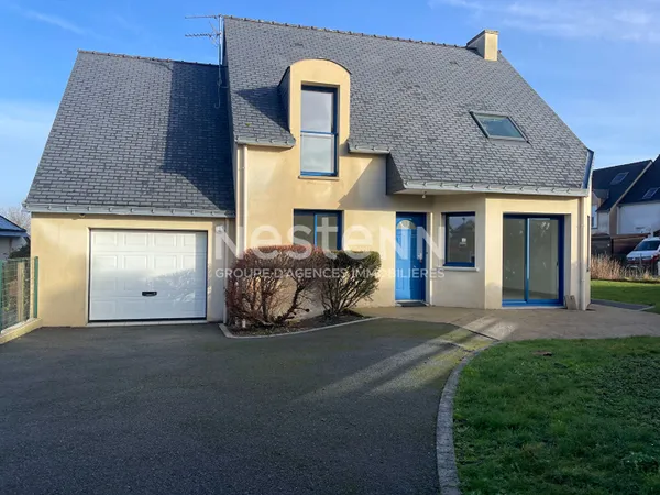 Maison à vendre à Elven - Vie de plain pied - 4 chambres 