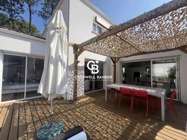 Maison 6 pièces 150 m² 