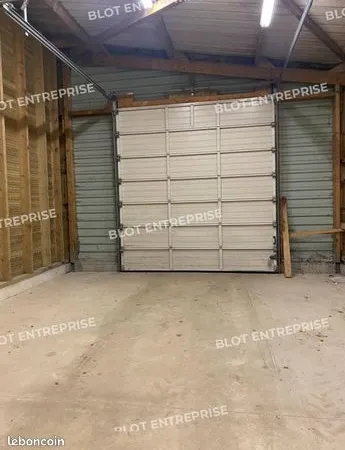 Local commercial 518 m² 