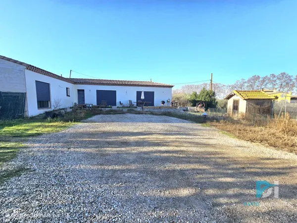 Maison de plain-pied 4 pièces 125 m² 