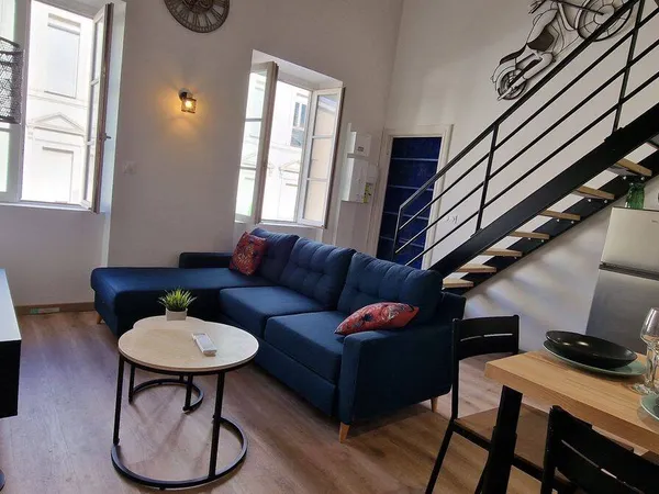 Immeuble 10 pièces 230 m² 