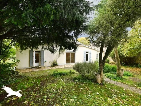 Maison de plain-pied 5 pièces 113 m² 