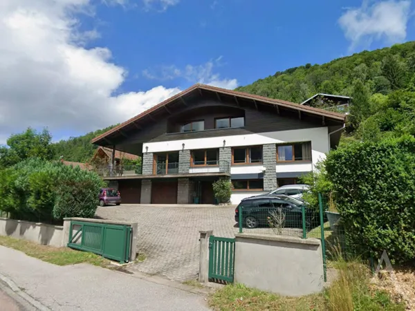 Chalet d'exception à LA BRESSE 