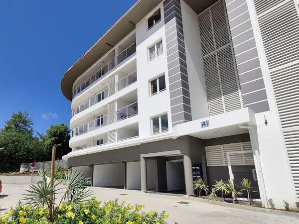 T3 d'exception avec terrasse et parking dans résidence neuve et sécurisée 