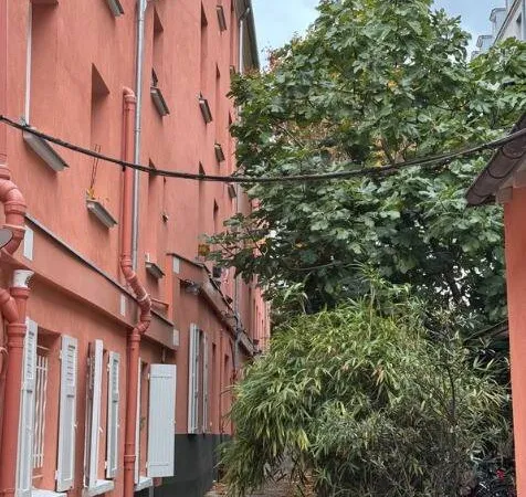 Appartement 1 pièce 9 m² 