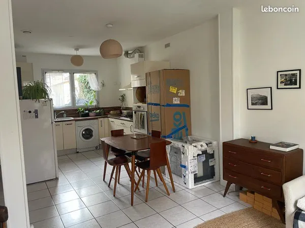 Appartement F2 avec jardin 