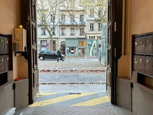Parking 17 m² 