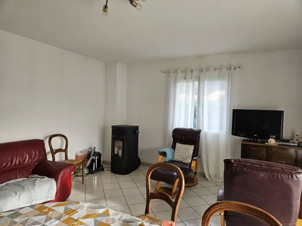Maison de plain-pied 4 pièces 91 m² 