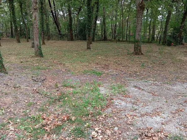 Terrain 800 m² 