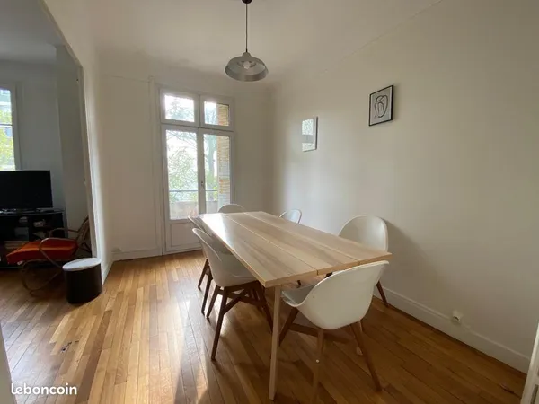 Appartement 1 pièce 121 m² 