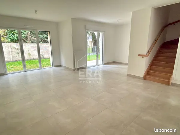 Maison 5 pièces 106 m² 