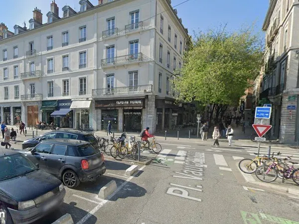 Local commercial 75 m² 