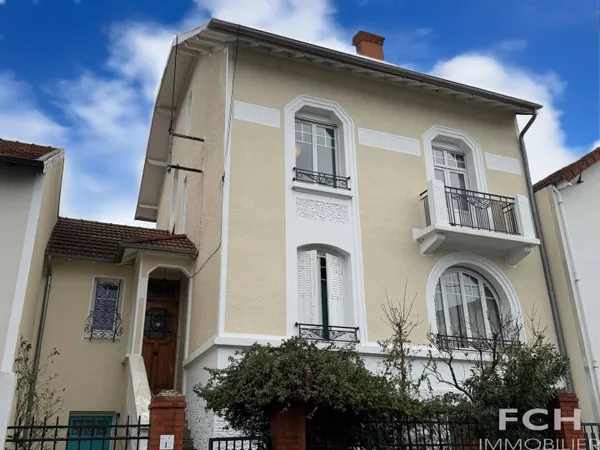 Maison 9 pièces 170 m² 