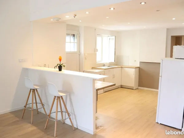 Maison semi-mitoyenne 110 m² - Billy-Montigny - 3 grandes chambres - 850 