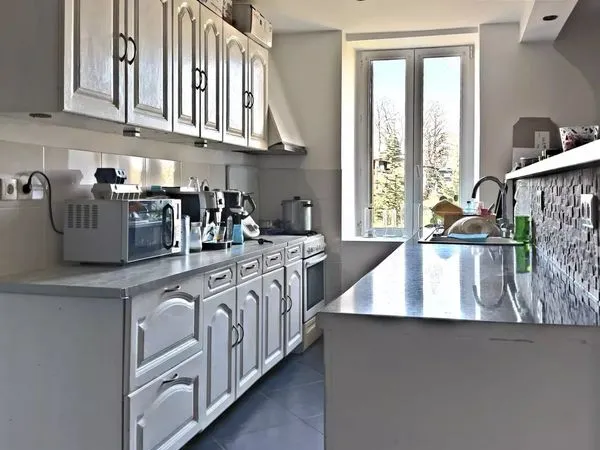 Maison 8 pièces 140 m² 