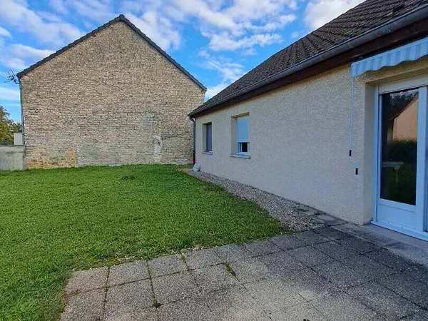 Maison de plain-pied 4 pièces 86 m² 
