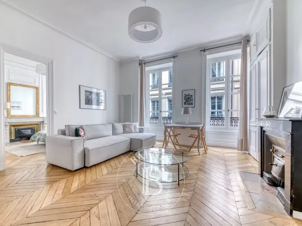 Lyon 1 - Terreaux - Appartement meublé et rénové de 49,25 m² - 1 Chambre 