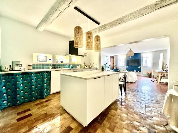 Appartement 3 pièces 100 m² 