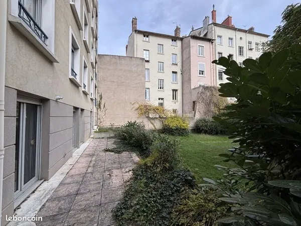 Appartement 3 pièces 56 m² 