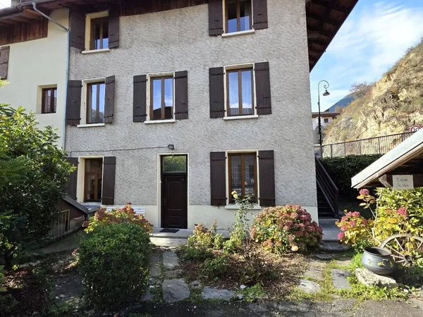 Maison 13 pièces 