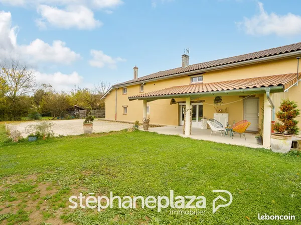 Maison 5 pièces 140 m² 