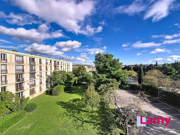 Appartement 4 pièces 69 m² 