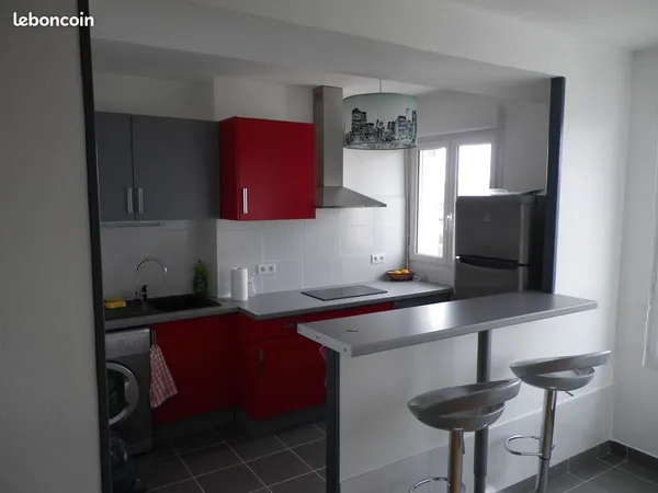 COLOCATION FAC - une chambre disponible 