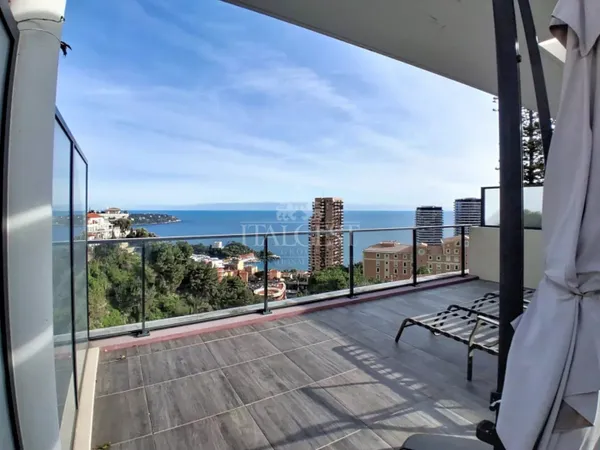 Terrace Panorama Monaco - 2P avec grande terrasse, parking et ca 