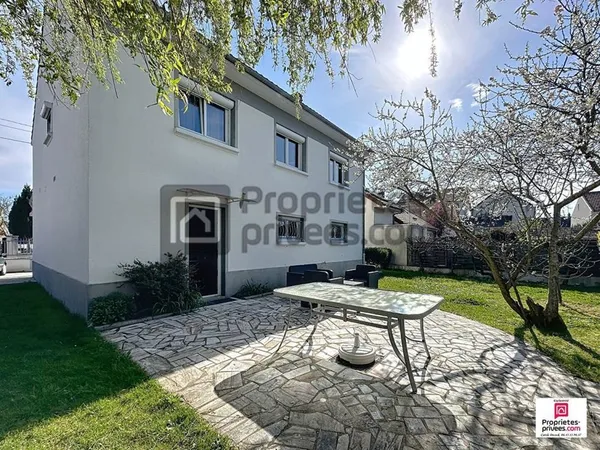 Maison 6 pièces 185 m2 + appartement T2 