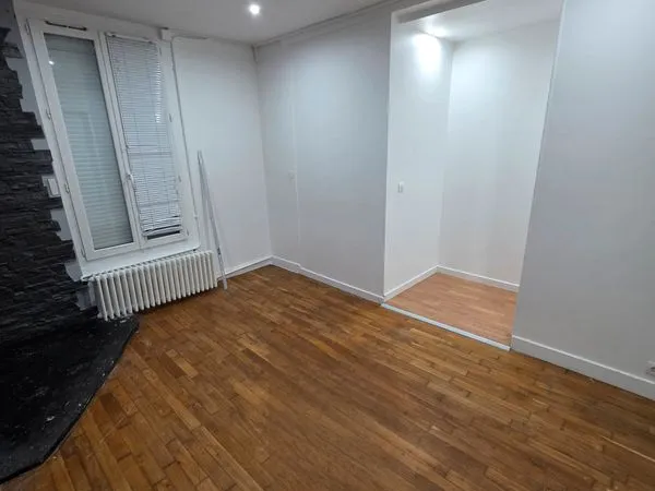 Appartement récent 50 m² neuf (eau et électricité compris) 