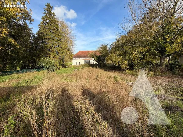 Terrain 900 m² CHARMONT SOUS BARBUISE 
