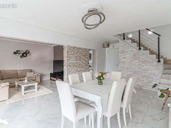 Maison de ville 5 pièces 105 m² 