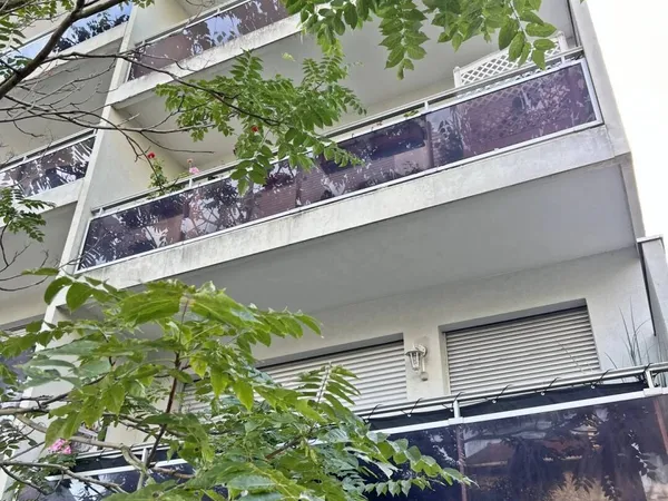 Studio 1 pièce 21 m² 