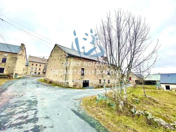 Maison 300 m² 