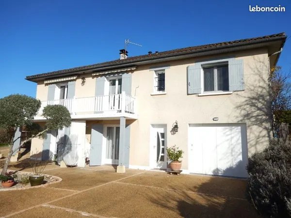 Maison 6 pièces 138 m² 