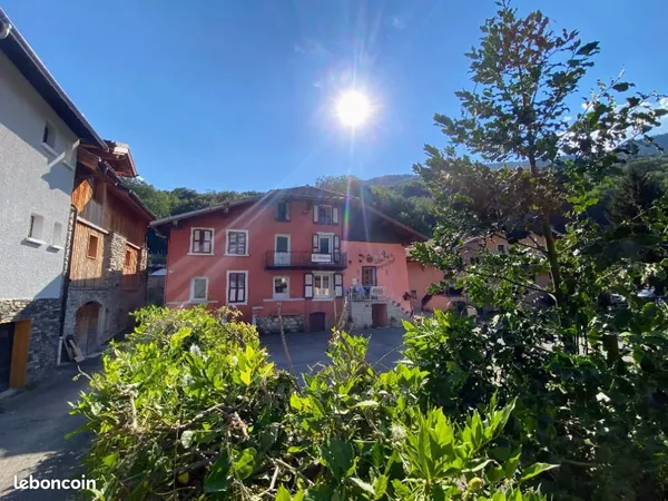 Immeuble 240 m² 